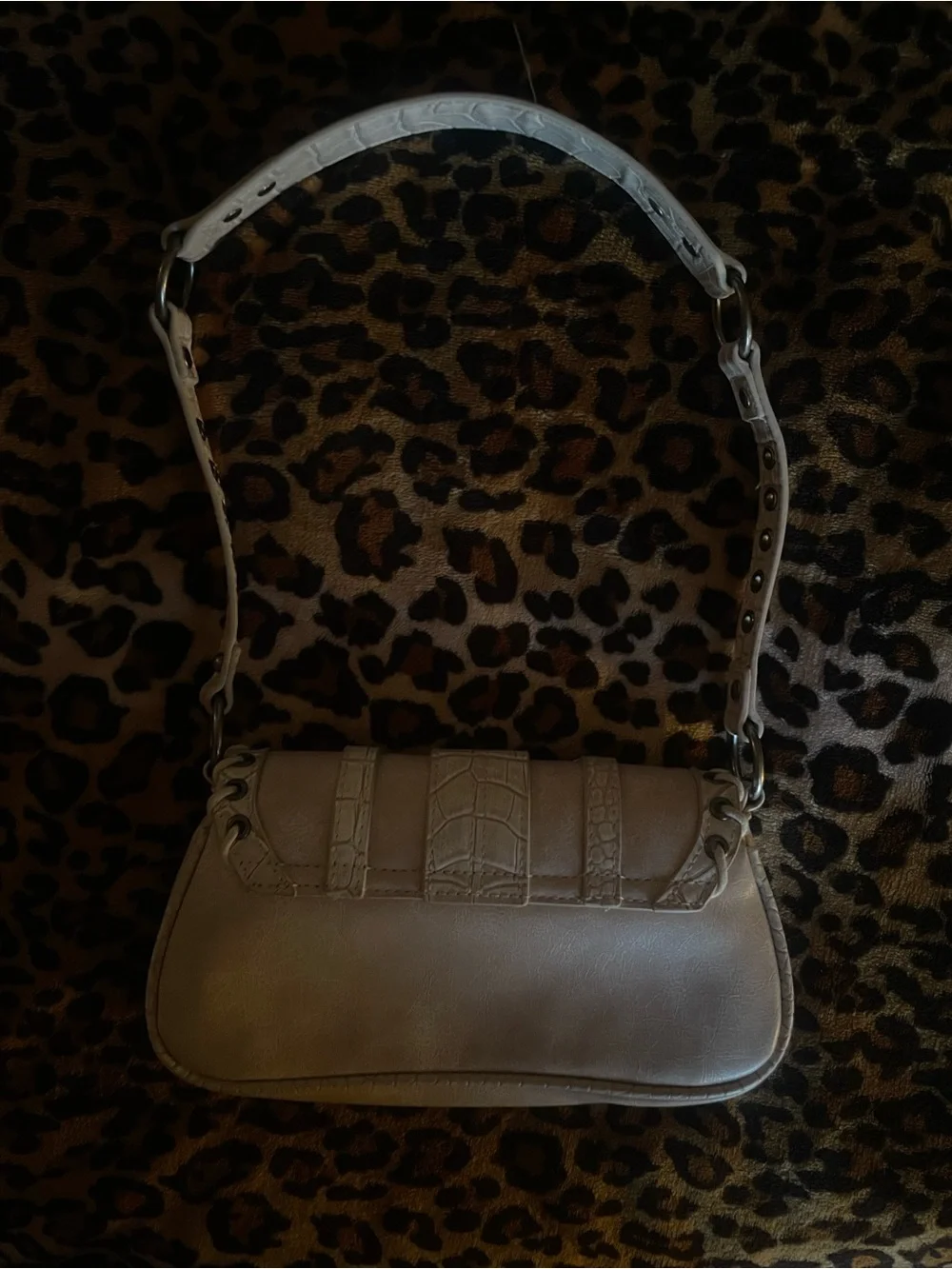 Women’s Silence + Noise Pearl White Leather Shoulder Bag with Buckle Detail